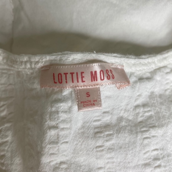 Tie Front Cropped Blouse - Picture 3 of 6